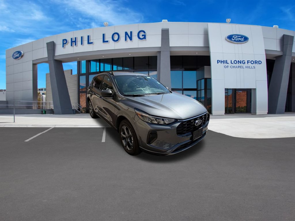 Certified 2024 Ford Escape ST-Line w/ Tech Pack #1 AWD/4WD image 9