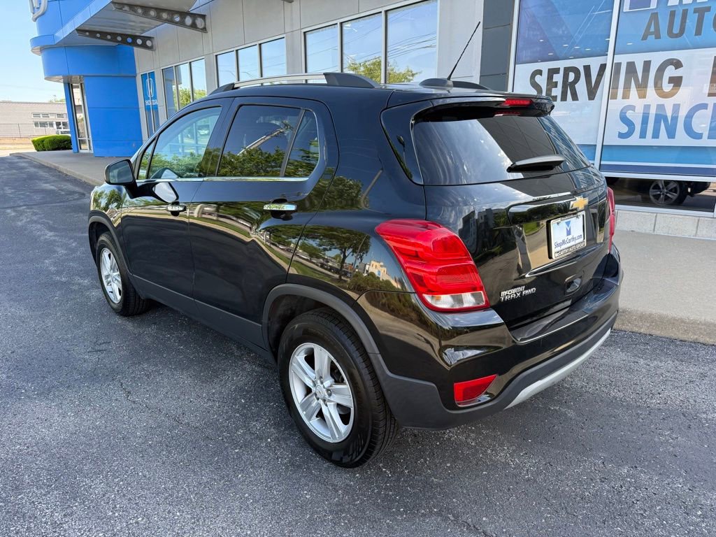 Used 2020 Chevrolet Trax LT w/ LT Convenience Package AWD/4WD image 13