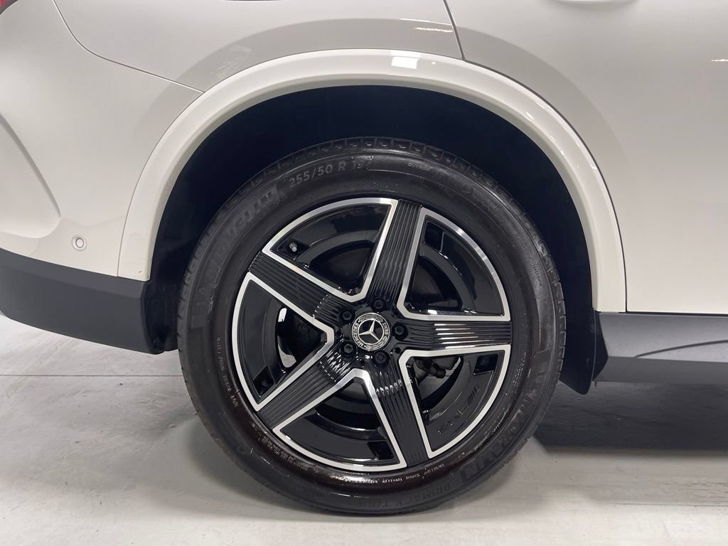 Used 2023 Mercedes-Benz GLC 300 4MATIC image 15