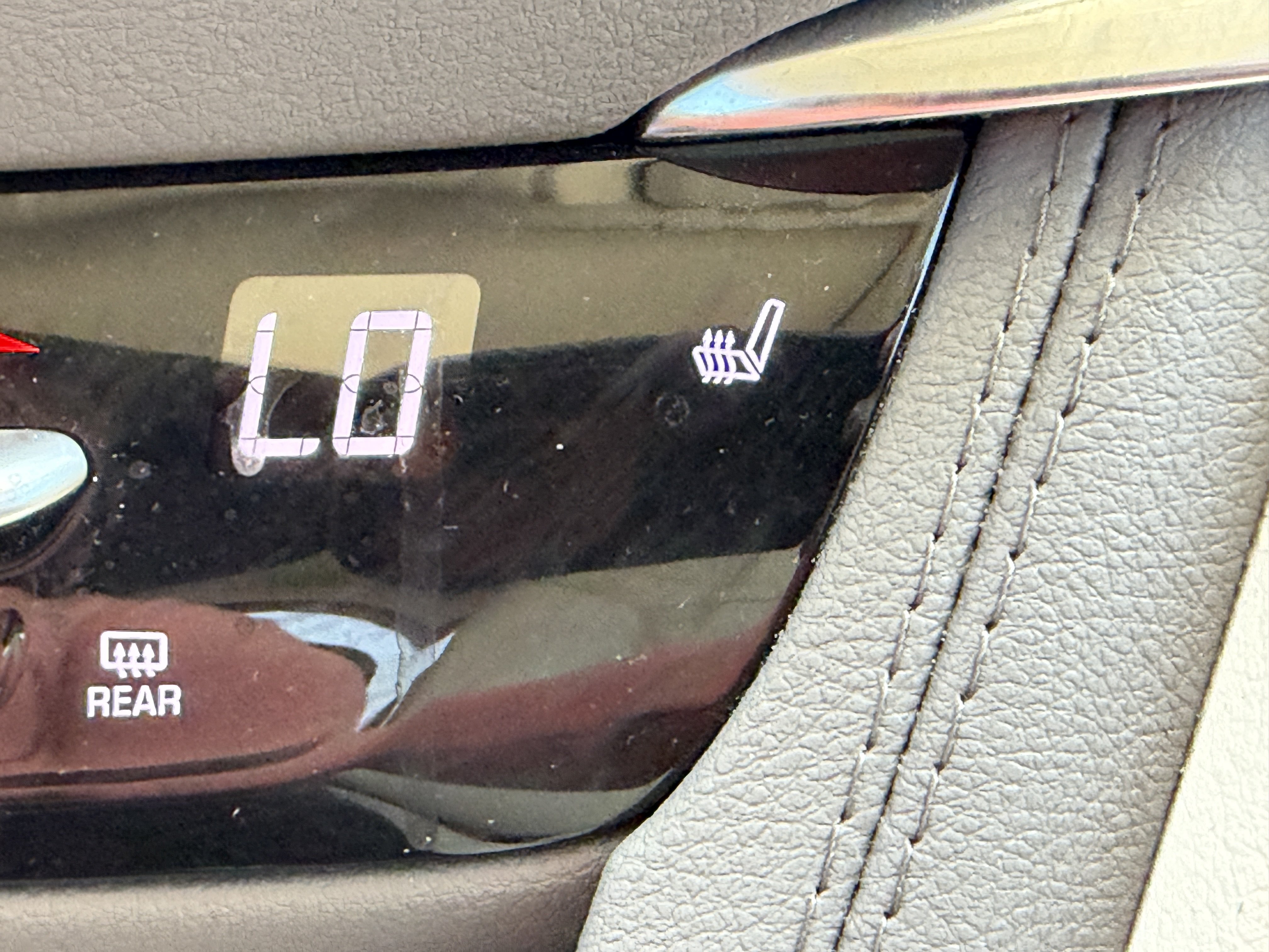 Certified 2023 Cadillac XT5 Premium Luxury FWD image 25