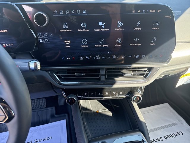 New 2025 Chevrolet Equinox EV RS image 14