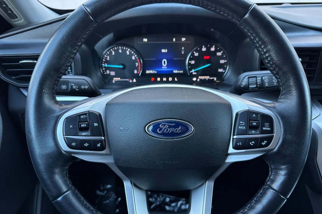 Certified 2022 Ford Explorer XLT image 23