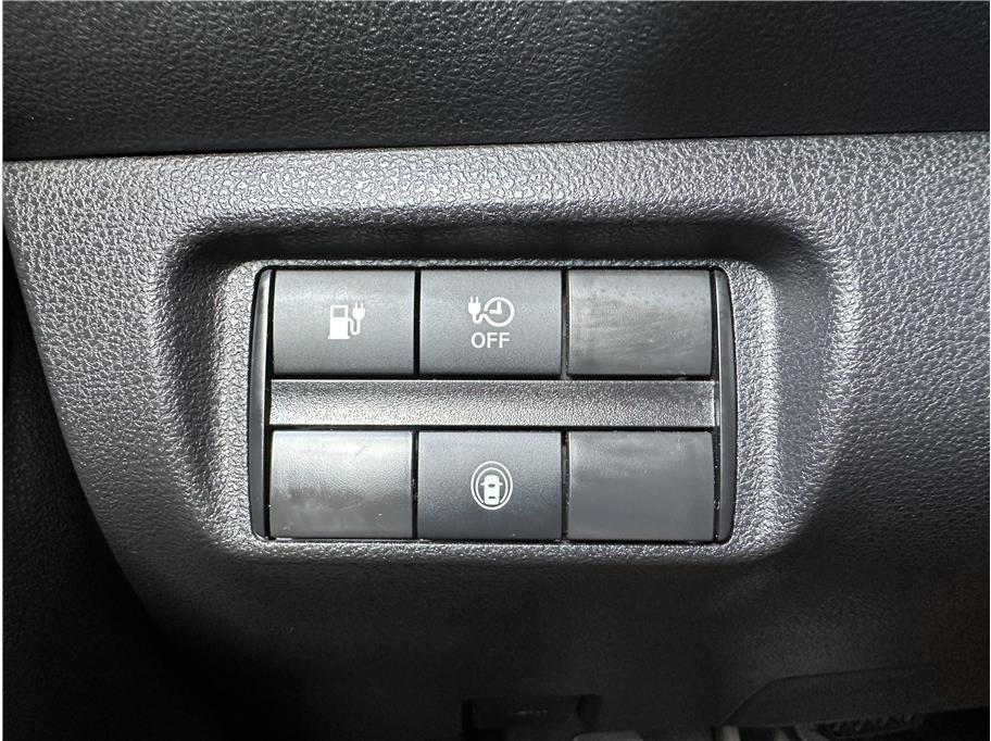 Used 2025 Nissan Leaf S FWD image 22