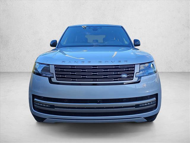New 2025 Land Rover Range Rover SE image 2