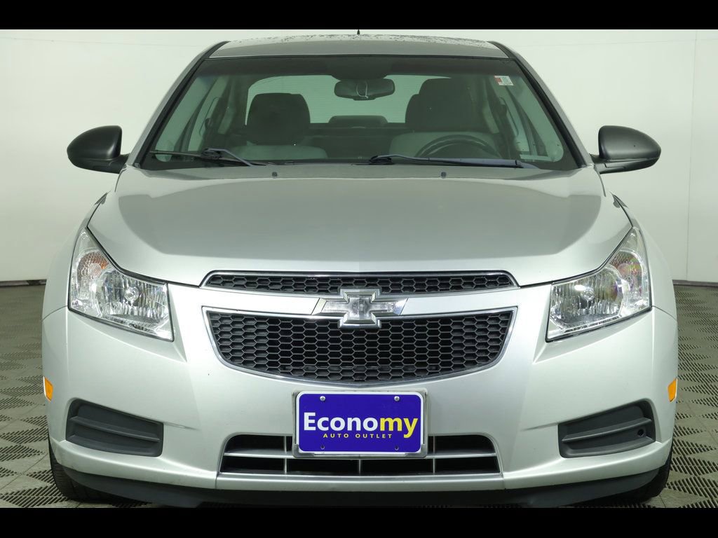 Used 2014 Chevrolet Cruze LS FWD image 7