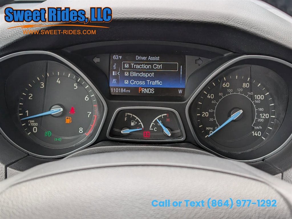 Used 2016 Ford Focus Titanium w/ Titanium Technology Package FWD image 14