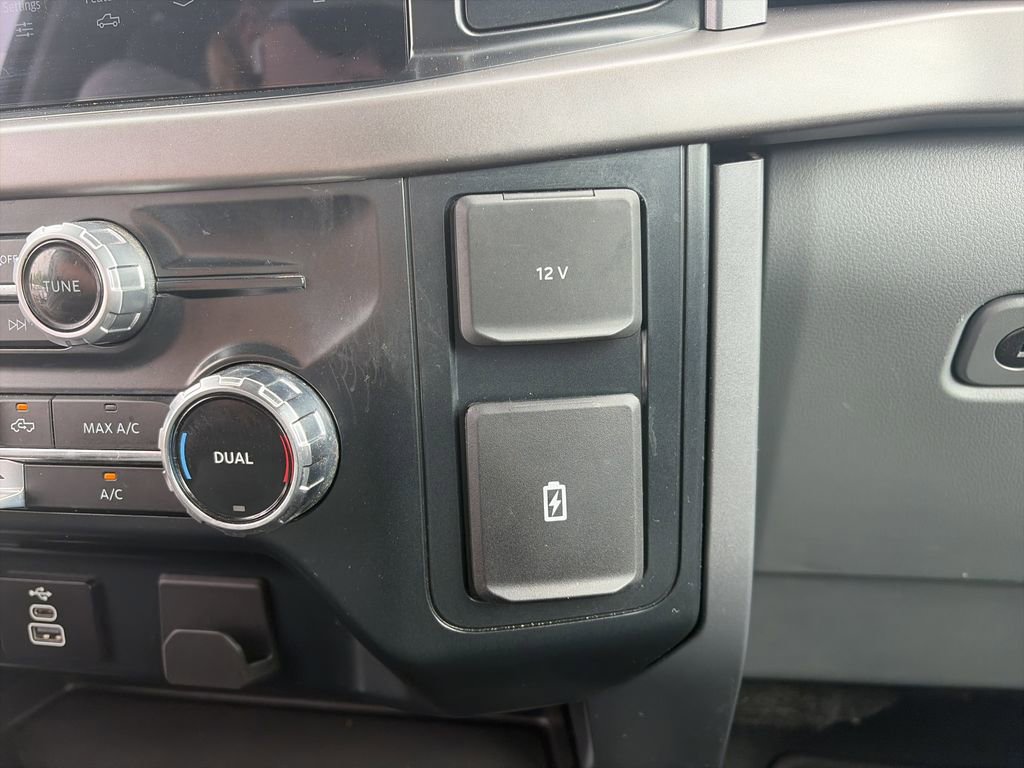 Used 2025 Ford F150 XLT w/ Equipment Group 301A Standard AWD/4WD image 27