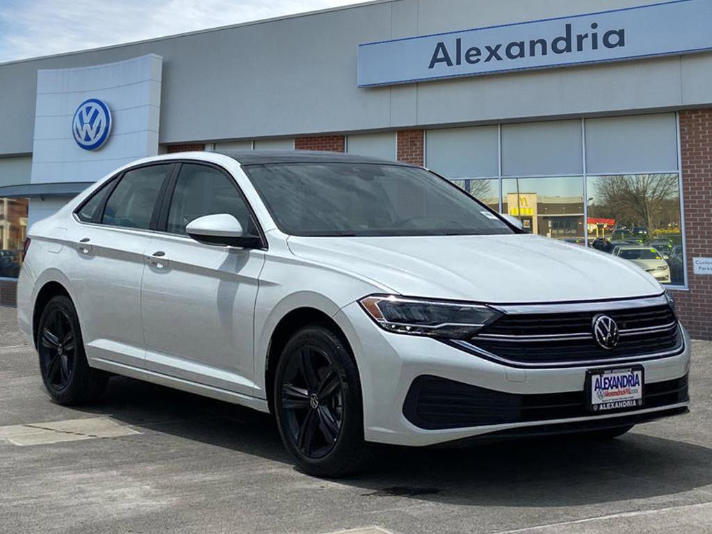 Certified 2024 Volkswagen Jetta SE w/ Panoramic Sunroof Package FWD image 1