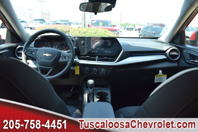 New 2026 Chevrolet Trax LS w/ LS Convenience Package FWD image 3