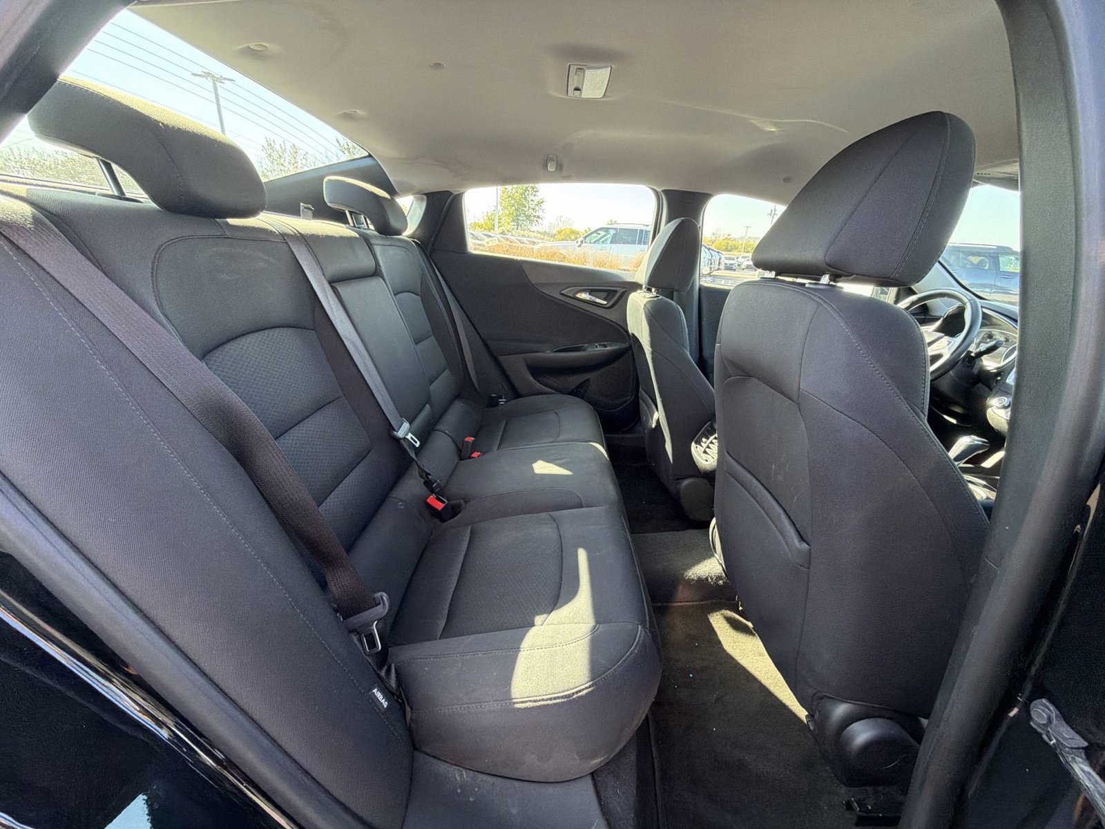 Used 2016 Chevrolet Malibu LT FWD image 14