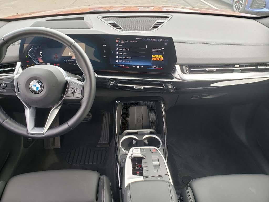 Certified 2025 BMW X2 xDrive28i AWD/4WD image 16