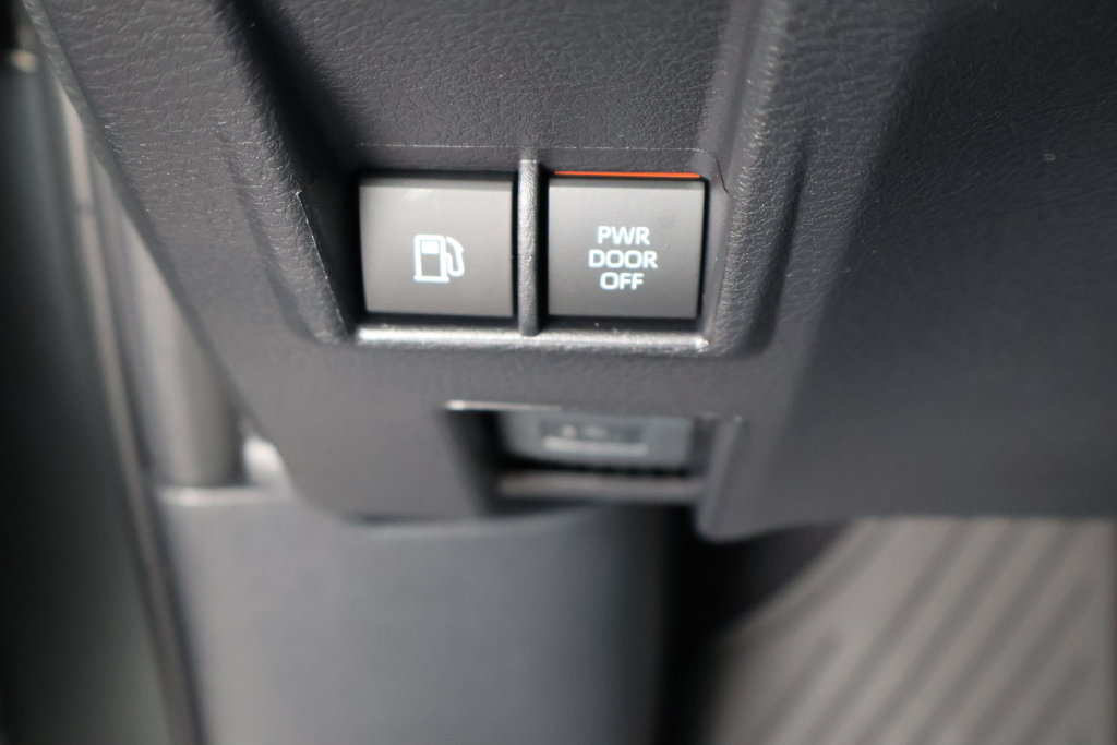 New 2026 Toyota Sienna XLE AWD/4WD image 28