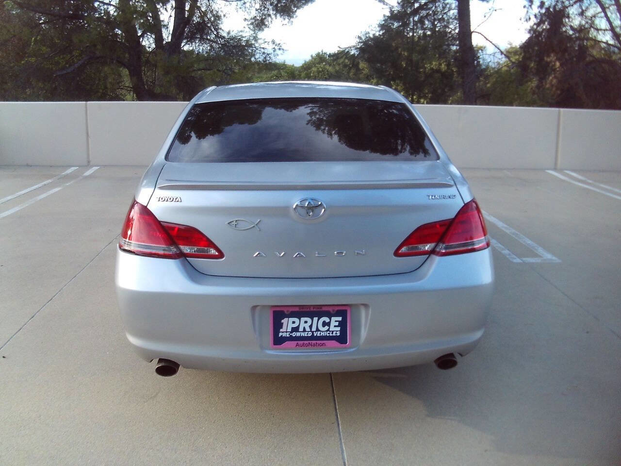 Used 2006 Toyota Avalon Touring image 4