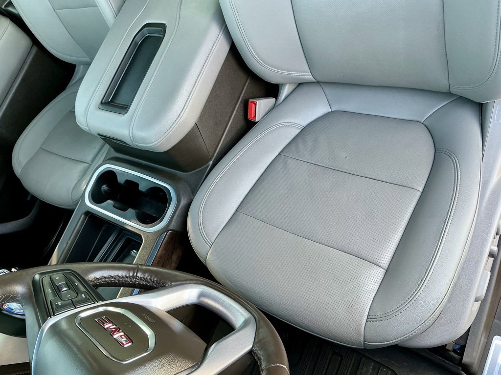 Used 2022 GMC Sierra 1500 SLT image 42