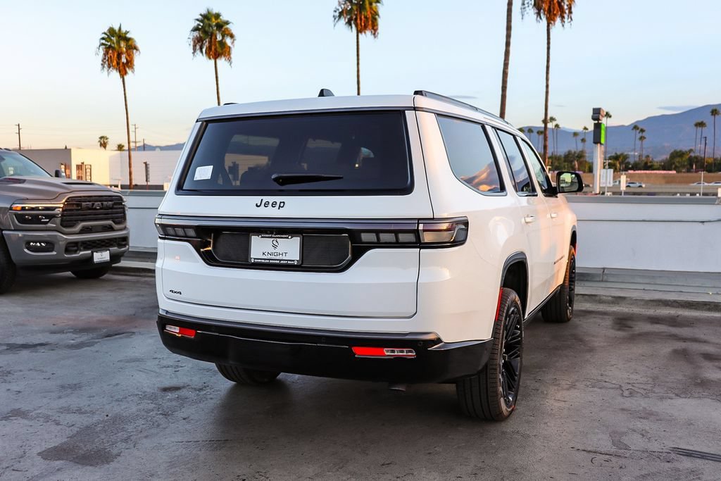 New 2026 Jeep Grand Wagoneer Limited AWD/4WD image 9