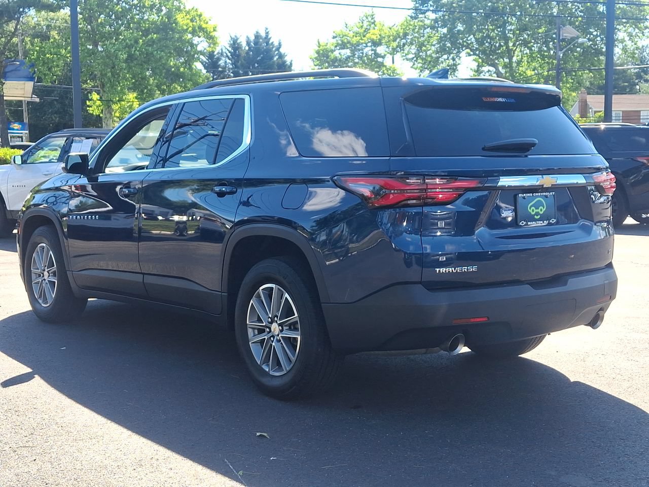 Certified 2023 Chevrolet Traverse LT FWD image 22