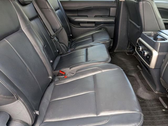 Used 2023 Ford Expedition XLT AWD/4WD image 28