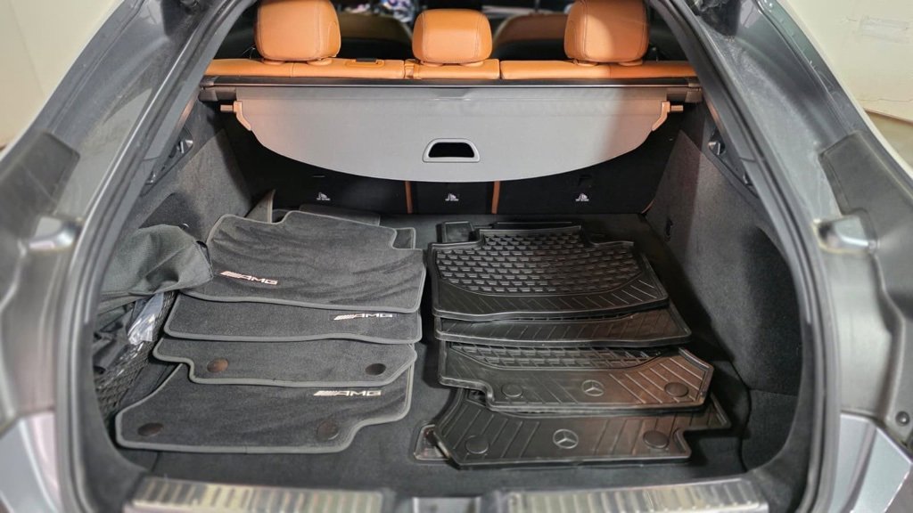 Used 2022 Mercedes-Benz GLC 300 4MATIC Coupe image 6