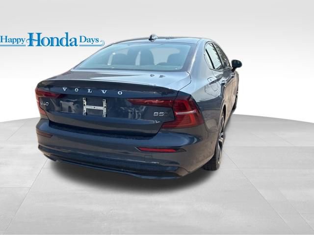 Used 2024 Volvo S60 B5 Plus image 18