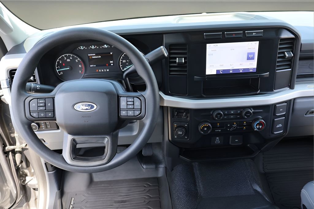 Used 2023 Ford F250 XL w/ Snow Plow Prep Package AWD/4WD image 14