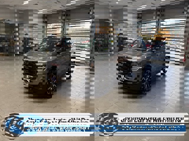 Used 2021 GMC Acadia SLE w/ Driver Convenience Package