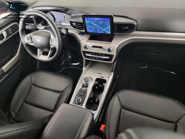 Used 2024 Ford Explorer XLT w/ Equipment Group 202A AWD/4WD image 34