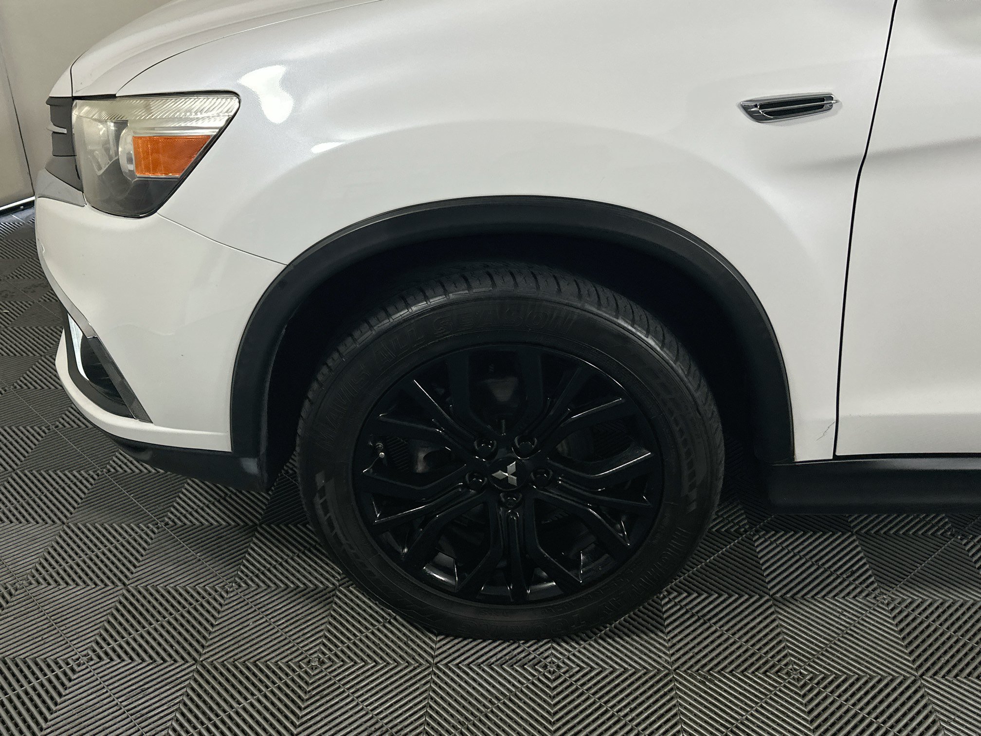 Used 2019 Mitsubishi Outlander Sport FWD image 11