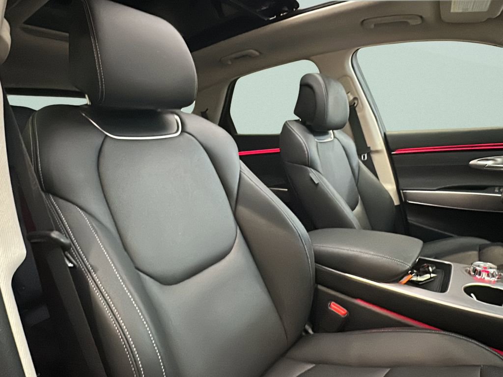 Certified 2026 Genesis GV70 2.5T Select image 17