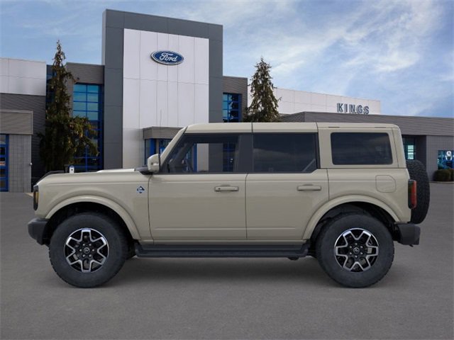 New 2025 Ford Bronco Outer Banks image 3