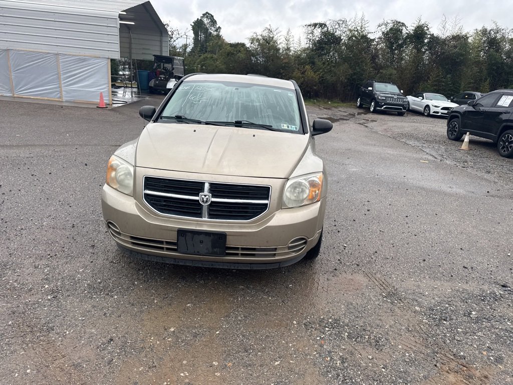Used 2010 Dodge Caliber SXT image 2