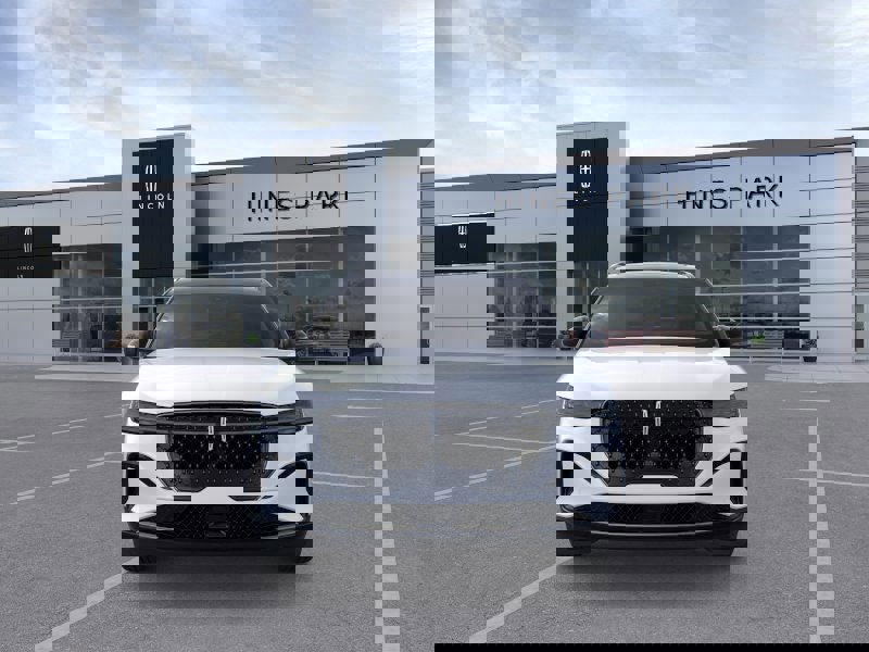 New 2026 Lincoln Nautilus Reserve image 6