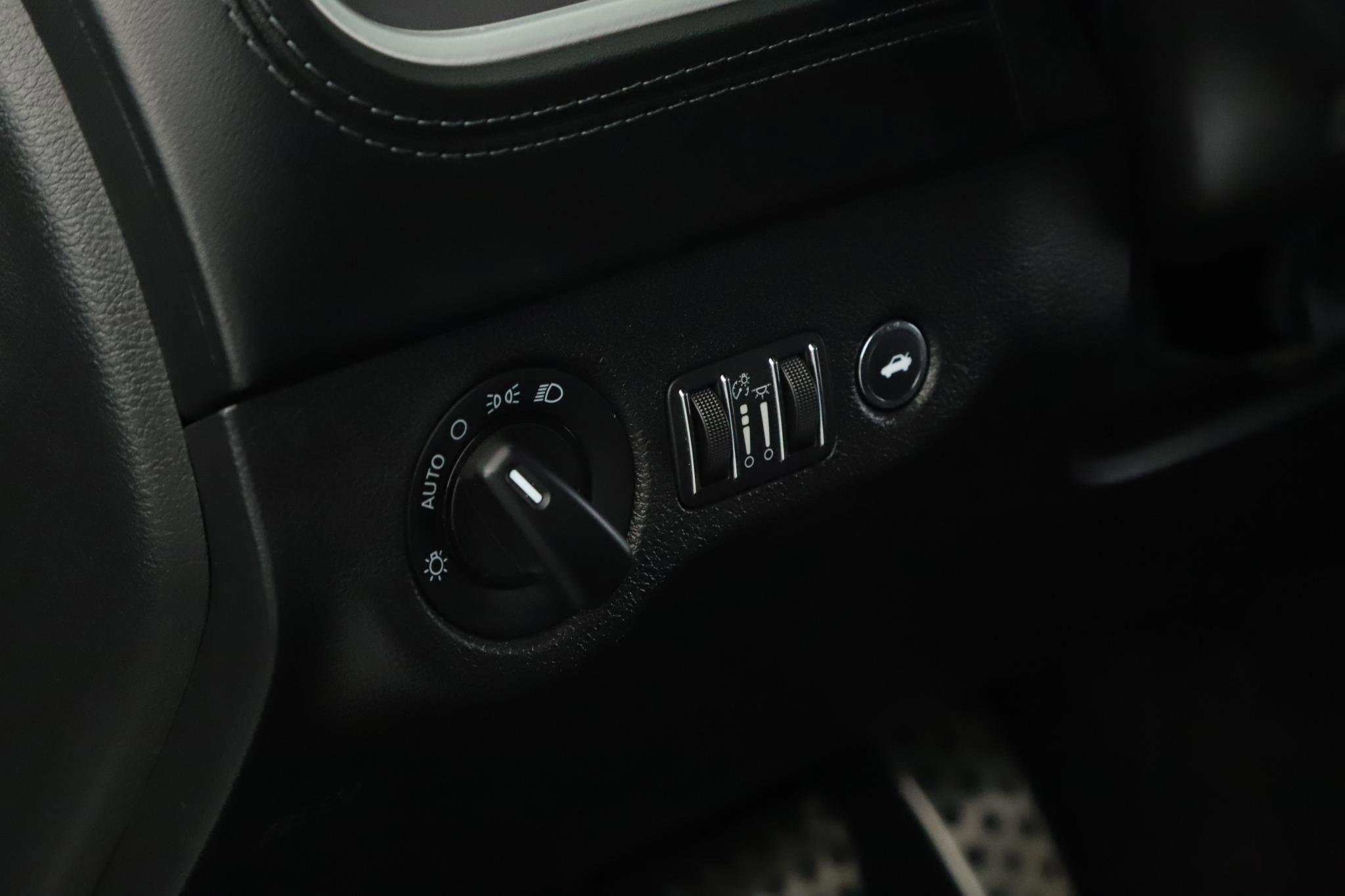 Used 2022 Dodge Charger Scat Pack image 8