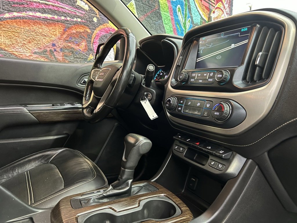 Used 2018 GMC Canyon Denali image 30