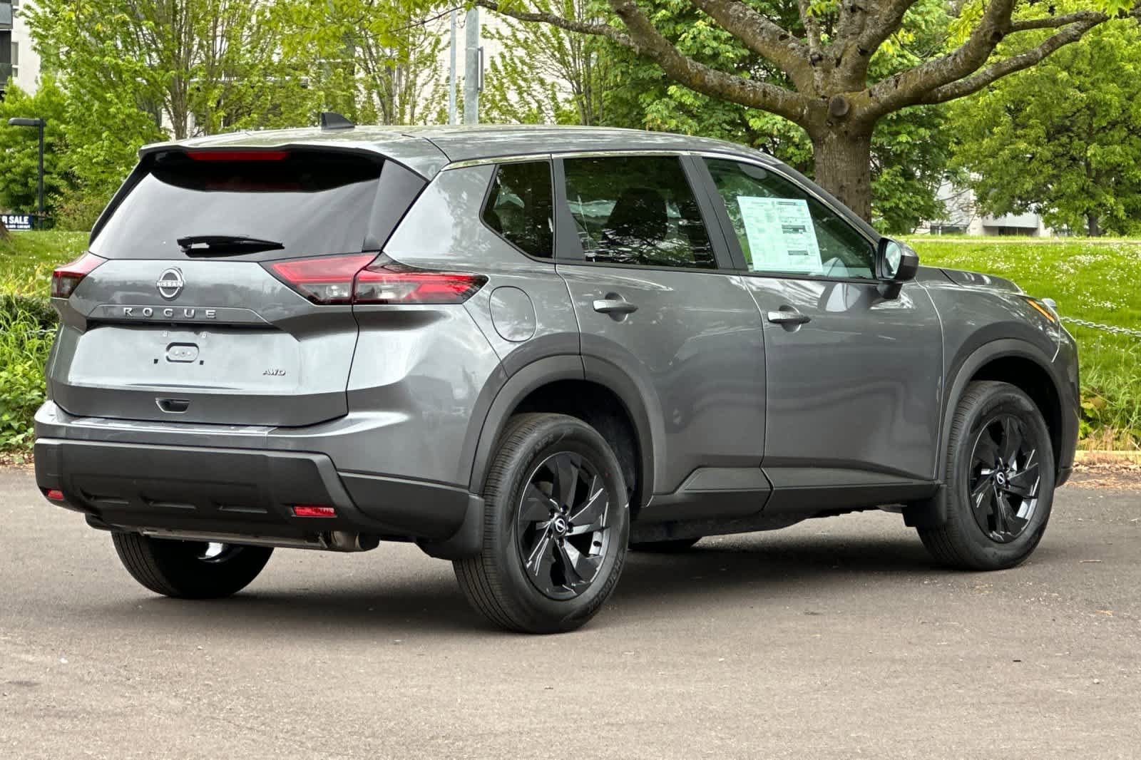 New 2026 Nissan Rogue SV AWD/4WD image 2
