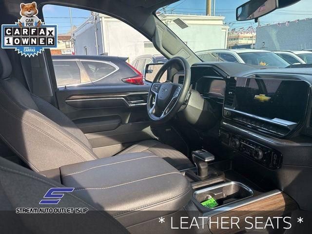 Used 2024 Chevrolet Silverado 1500 LT Trail Boss w/ Convenience Package II image 9