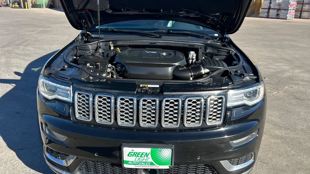 Used 2018 Jeep Grand Cherokee Summit AWD/4WD image 11