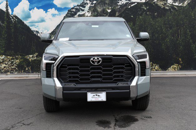 New 2026 Toyota Tundra SR5 image 2