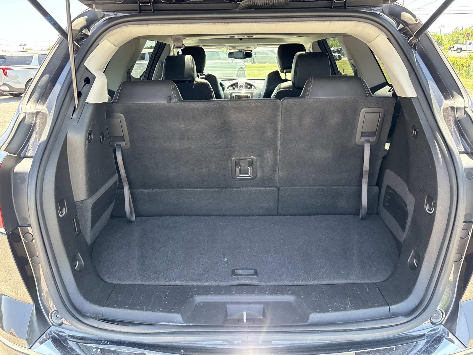Used 2017 Buick Enclave Leather image 11