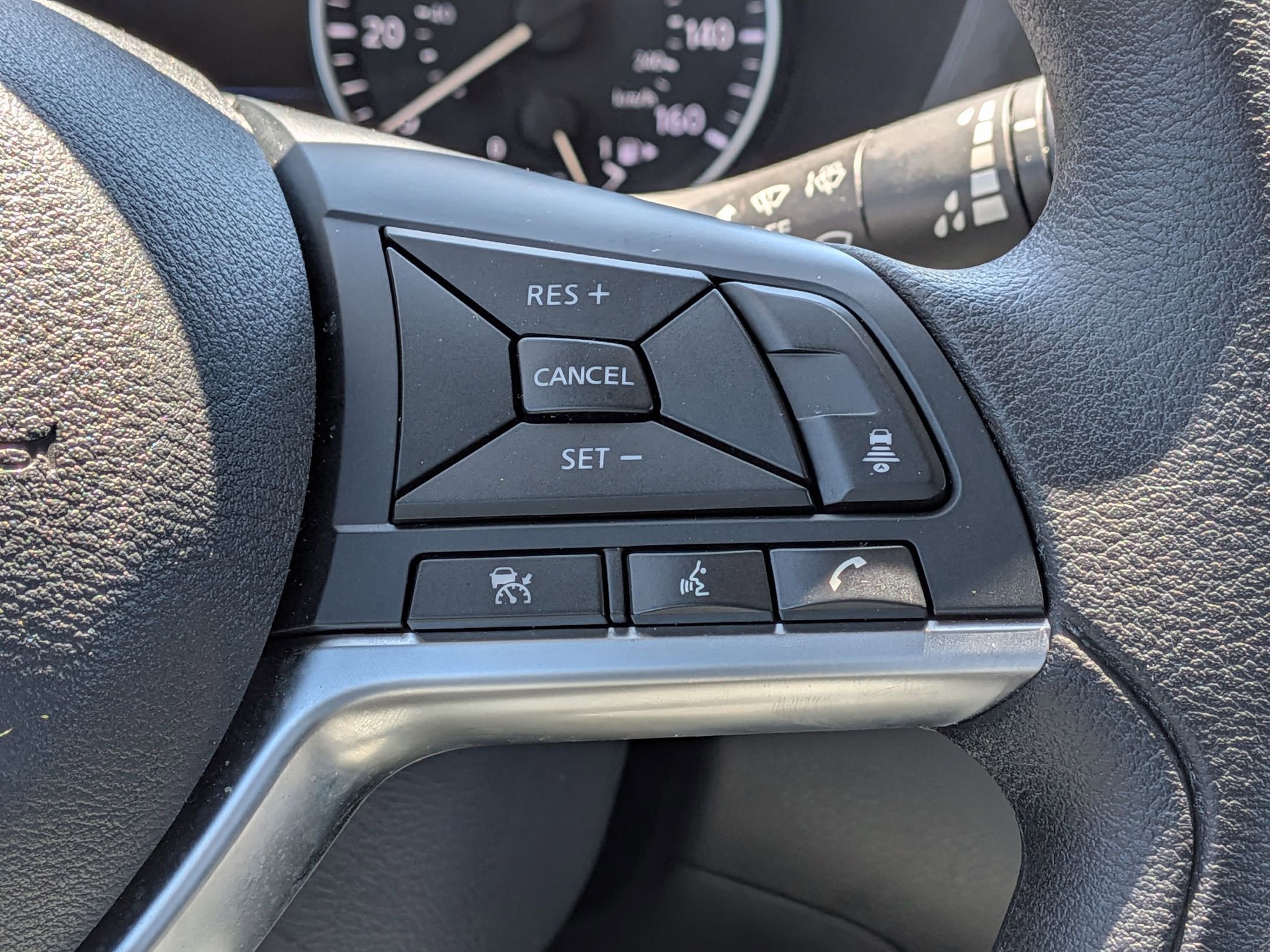 Used 2025 Nissan Sentra SV FWD image 20