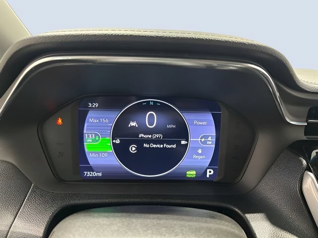 Used 2023 Chevrolet Bolt LT w/ Infotainment Package FWD image 16