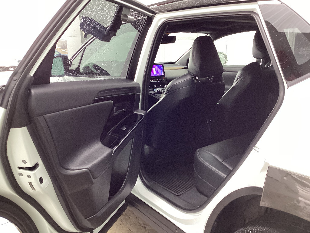 Used 2023 Toyota bZ4X Limited image 16