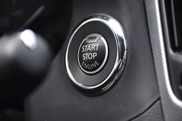 Used 2023 INFINITI Q50 Luxe w/ Cargo Package RWD image 17
