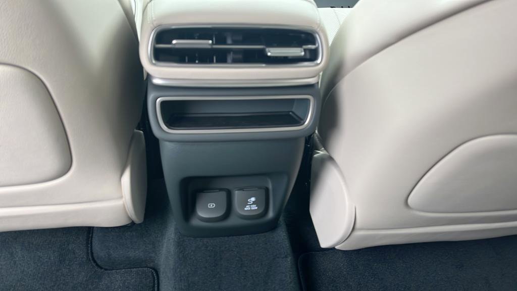 New 2026 Genesis GV80 2.5T Advanced image 11