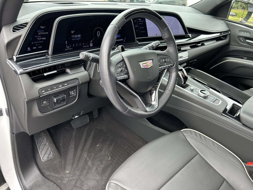 Used 2023 Cadillac Escalade Sport AWD/4WD image 18