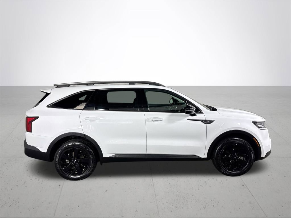 Used 2022 Kia Sorento S w/ Panoramic Sunroof Package AWD/4WD image 5