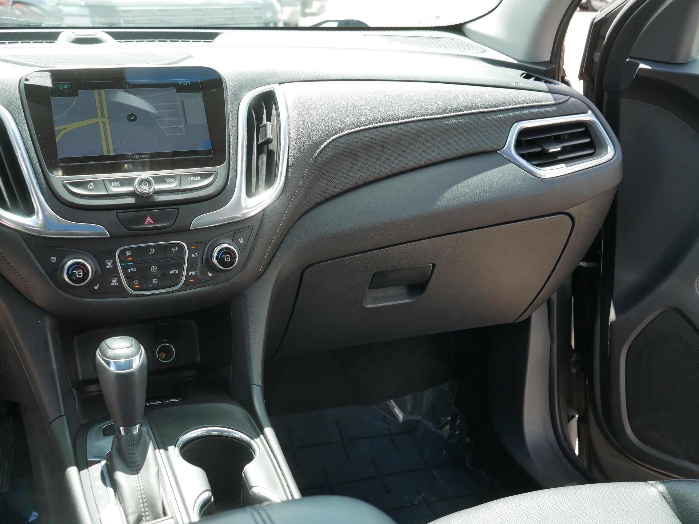 Used 2018 Chevrolet Equinox Premier AWD/4WD image 21