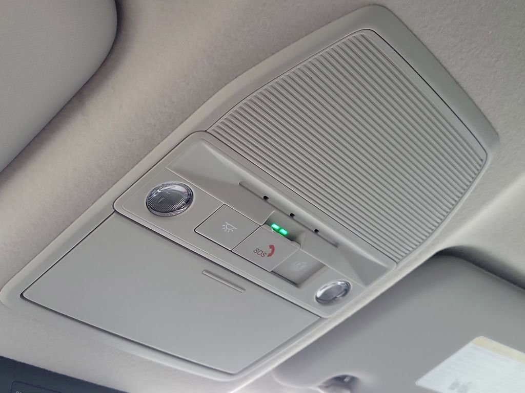 New 2026 Nissan Kicks SR image 33