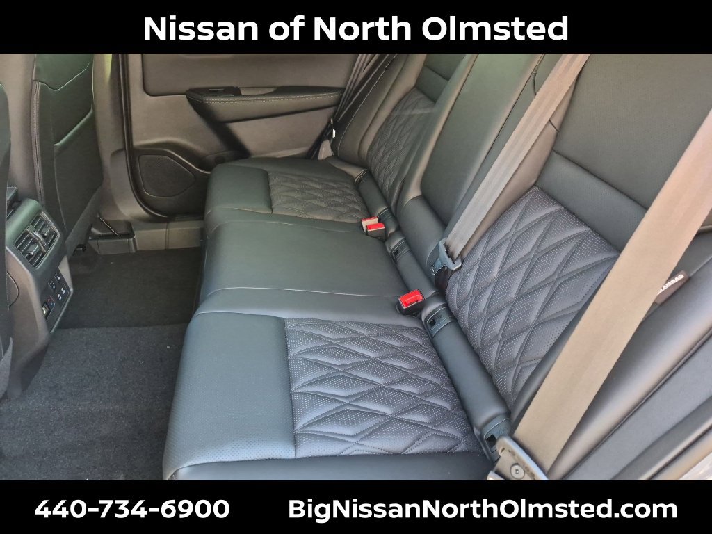 New 2026 Nissan Rogue Platinum w/ Platinum Premium Package AWD/4WD image 19