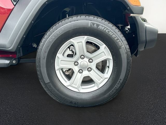 Used 2022 Jeep Wrangler Unlimited Sport image 29