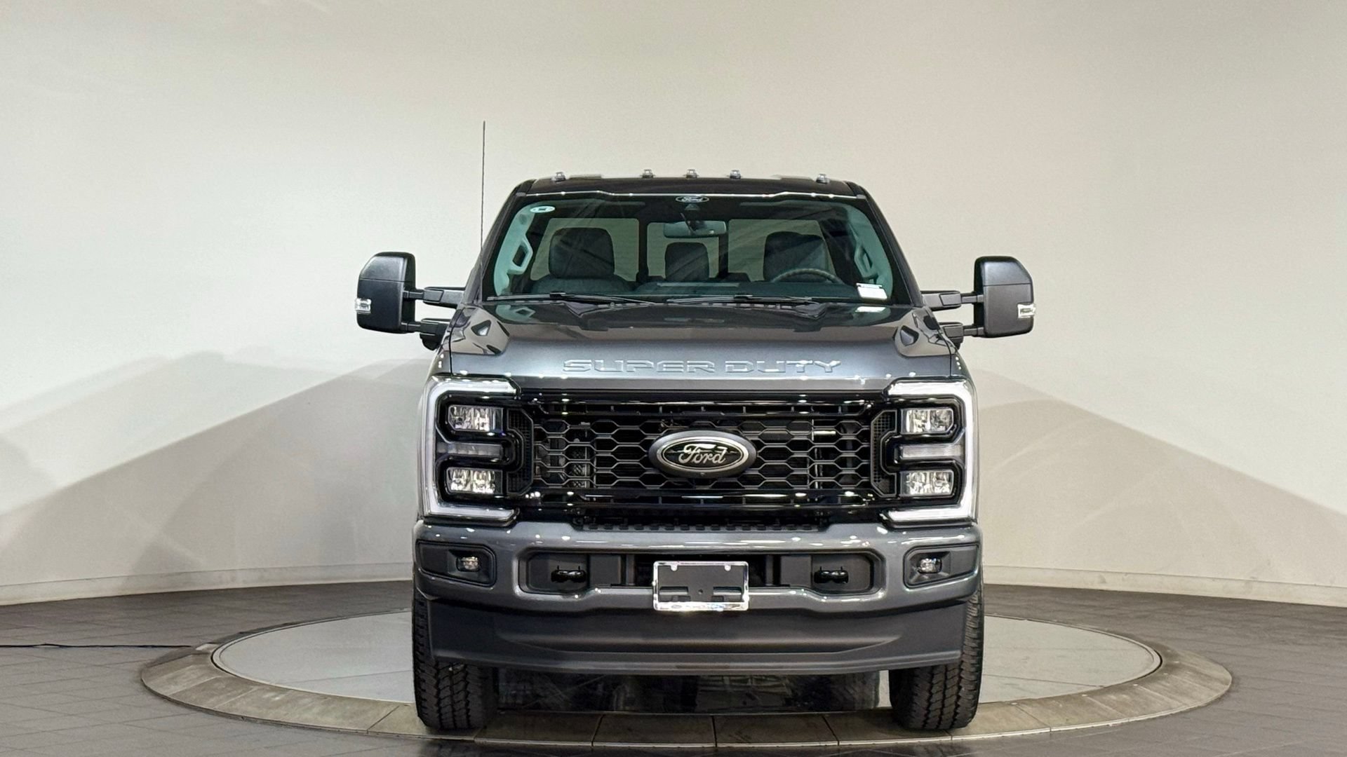 New 2026 Ford F350 XLT w/ XLT Premium Package AWD/4WD image 3